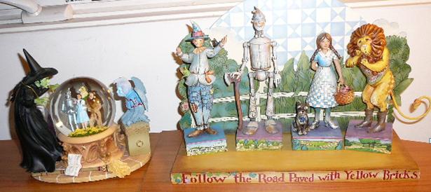 wizard of oz characters. miniature OZ characters to