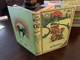 Road to Oz. 1st edition, 1st state. (c.1909) - $2400.0000