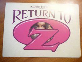 Return to Oz advertisement as shown in Wizard of oz Collectors Treasure - $25.0000