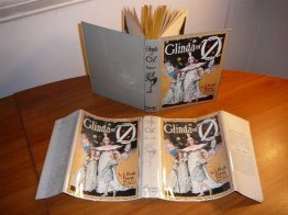 Glinda of Oz. 1920s edition in dust jacket Sold 12/6/2010 - $750.0000