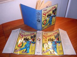 Scarecrow of Oz. Later edition without color plates in dust jacket  - $120.0000