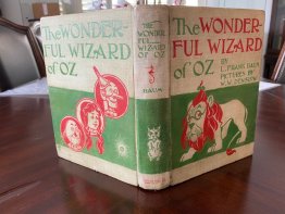 Wonderful Wizard of Oz  Geo M. Hill, 1st edition, 2nd state text ( mixed state). Binding - "B"