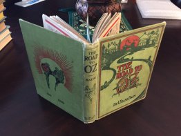 Road to Oz. 1st edition, 1st state. (c.1909)  - $600.0000