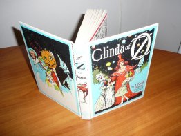 Glinda of Oz, Reilly & Lee - White cover edition (Tall) - $50.0000