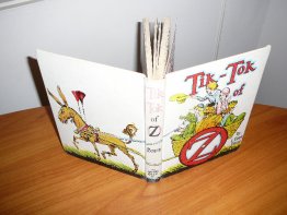 Tik-Tok of Oz  - Reilly & Lee - White cover edition (Tall) - $30.0000