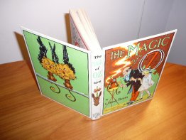 Magic of Oz, Reilly & Lee - White cover edition (Short) - $40.0000