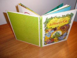 Wizard of Oz pop-up book. post 1960 edition - $24.9900