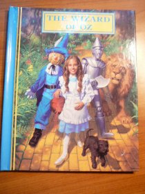Wizard of Oz. Hardcover. Illustrated by Greg Hildebrandt - $12.0000