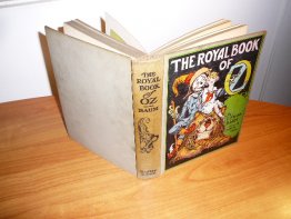 Royal book of Oz. 1st edition, 12 color plates (c.1921). SOld 2/14/2013 - $200.0000