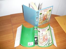 Emerald City of Oz. 1980s edition. Replica of the original with color plates.  - $30.0000