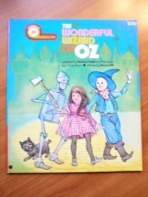 Wizard of Oz. Softcover. Golden Books 1977 - $5.0000