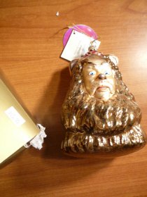 Wizard of OZ Cowardly Lion Polonaise Kurt S.Adler . Sold 11/30/2012 - $100.0000