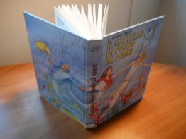 Sea Fairies. Hardcover. Color plates. Italian c.1988 - $40.0000