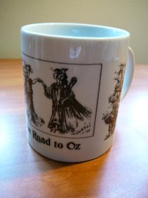 Wizard of oz cup -Road to Oz - $10.0000