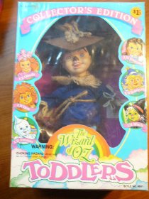 Wizard of Oz character dolls. Collector's edition Toddlers - Scarecrow -brown hat (c.1993) - $20.0000
