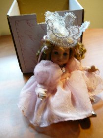 Wizard of Oz character dolls. Collector's edition Marie Osmond fine porcelain. Hand numbered- Glinda - $50.0000