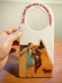 Doorknob hanger. 1989. As shown on page 120 of the Wizard of Oz collectors Treasury - $10.0000