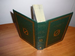 The OZ Chronicles, 1 Hard Cover  cover 7 F.Baum Oz titles ( c.2003) - $125.0000