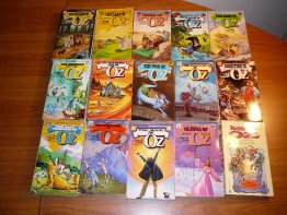 Del Rey set of 14  Frank Baum Oz books from late 1980s. Sold 12/9/2013 - $160.0000