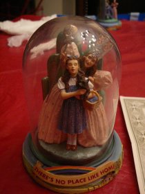 Wizard Of Oz  The Franklin Mint musical sculpture 5 inches high. Glinda with Dorothy. Hand painted porcelain scene. ( c.1997)