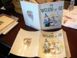 The Wizard of OZ. Illustrated by Maraja. Large hardcover with dj. c1957. - $135.0000