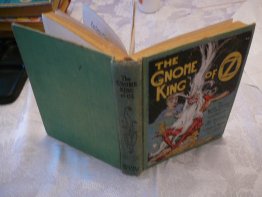 Gnome King of Oz. 1st edition, 12 color plates (c.1927). Sold 8/3/15 - $100.0000