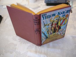 Yellow Knight of Oz. 1st edition with 12 color plates (c.1930)