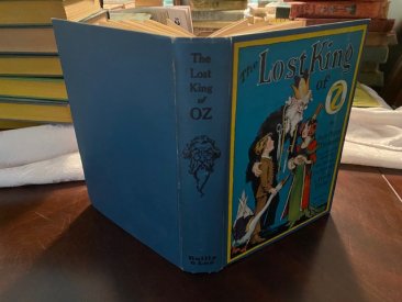 Lost King of Oz. 1st edition,  with 12 color plates  (c.1925)